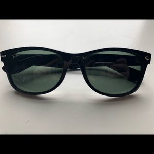 Ray-Ban Original Wayfarer Classic Sunglasses